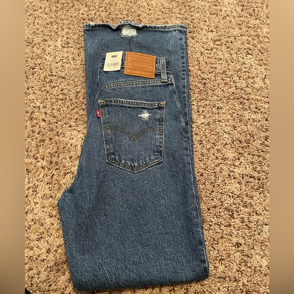 Levi’s 70’s high flare distressed jeans - Picture 2 of 13